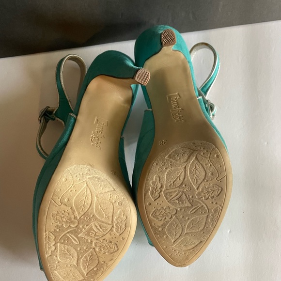 Limelight turquoise shoes size 36 heels with exposed toe and strap - Picture 4 of 4
